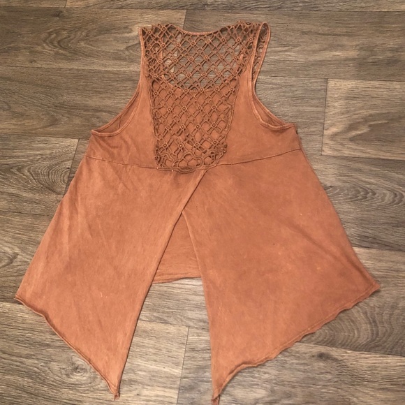 Altar’d State Top - Picture 2 of 4